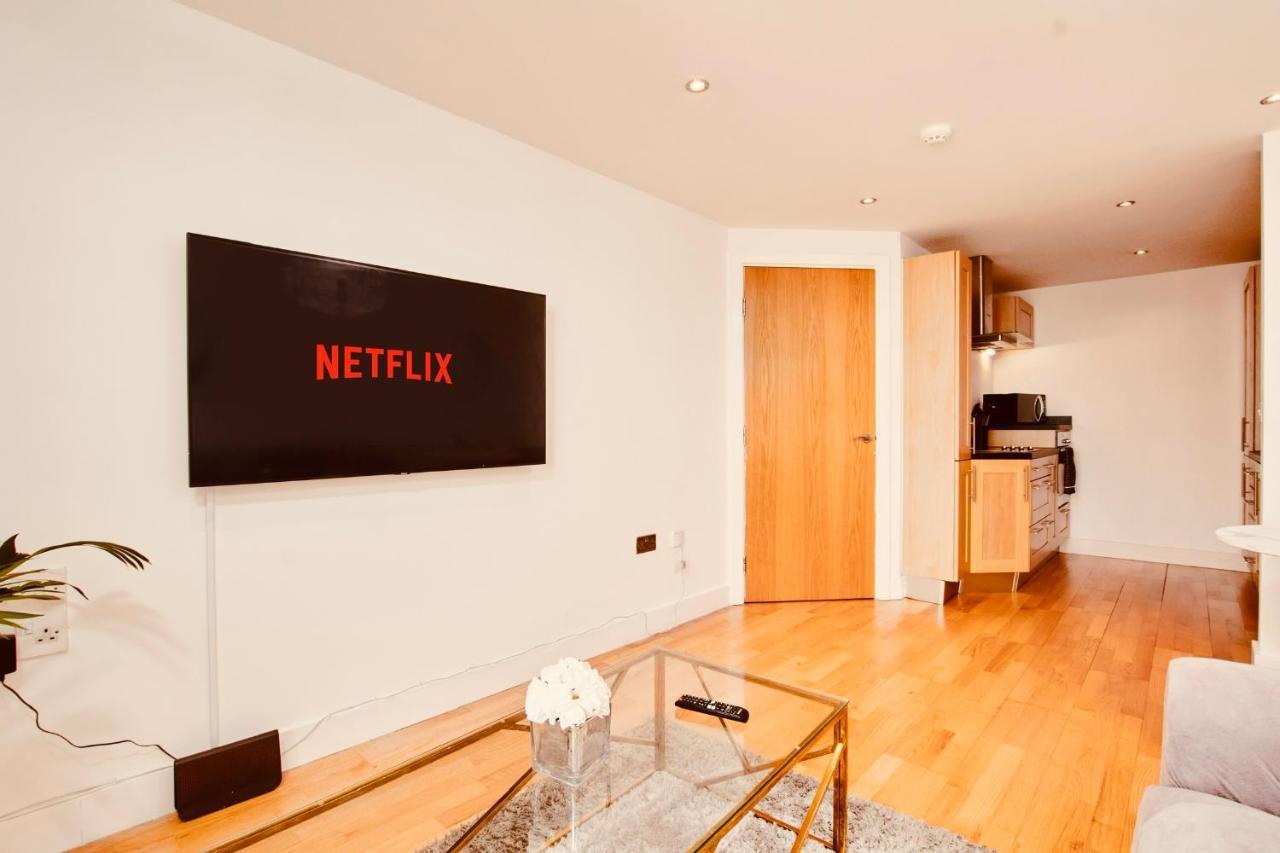 Primedoorstep Deluxe City Apt, River Canal View& Free Parking! Leeds  Exterior photo